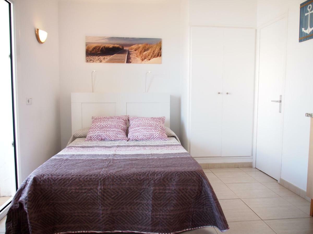 Miramar 32C Apartment Roses Bagian luar foto